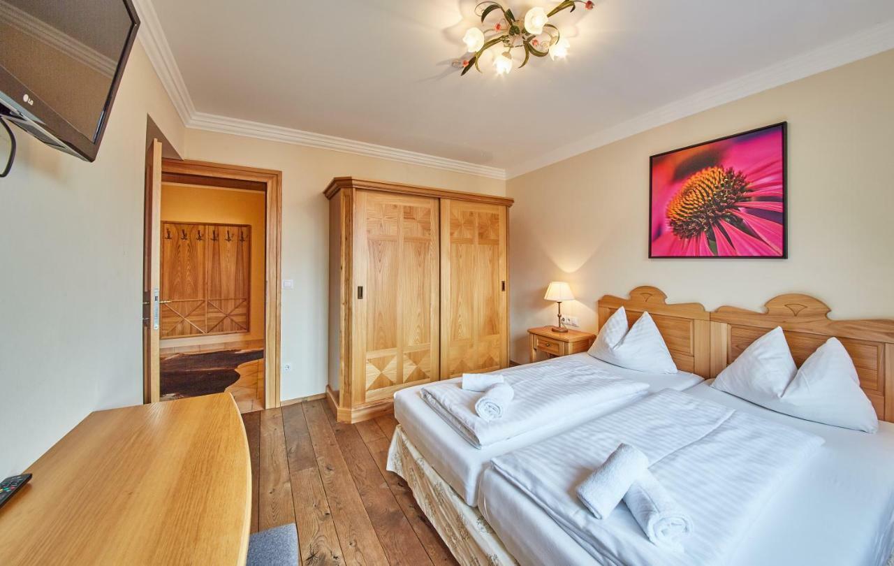 Appartements Casa Nuova 萨尔巴赫 外观 照片