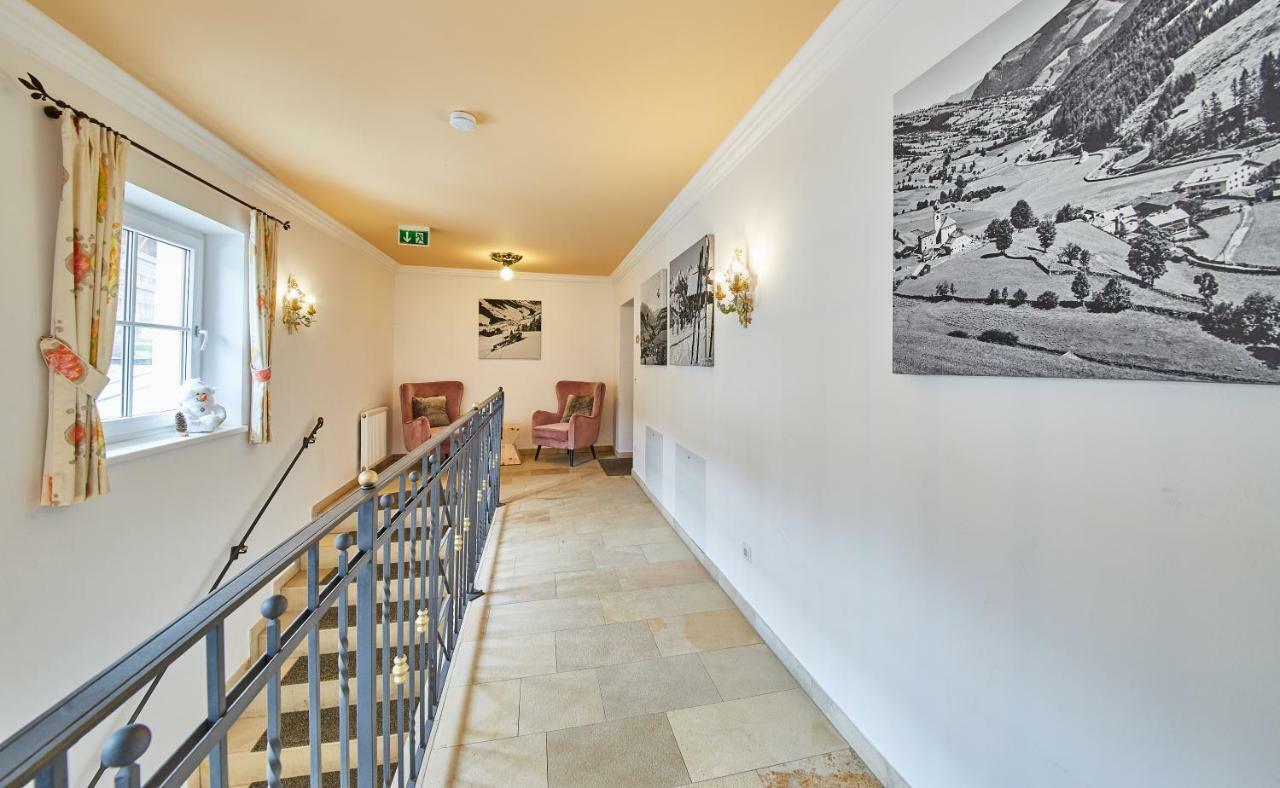 Appartements Casa Nuova 萨尔巴赫 外观 照片